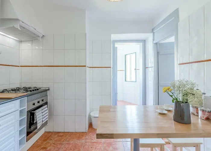 Alfama Spacious And Amazing Apartment, By Timecooler דירה *