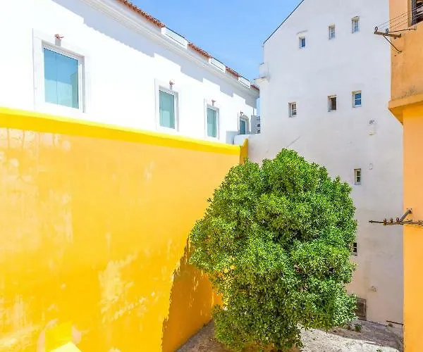 Alfama Spacious And Amazing Apartment, By Timecooler דירה